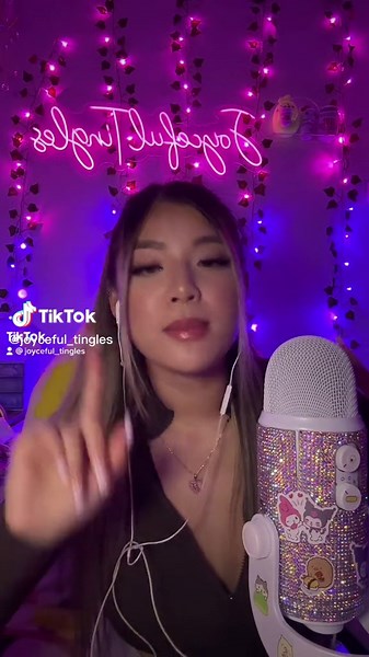 Tingly?? #asmr #asmrsounds #asmrvideo #satisfying #fyp