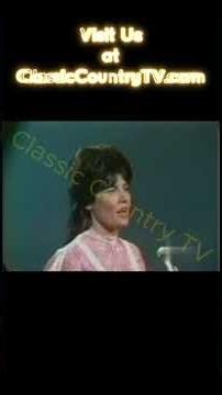 Loretta Lynn Sings a Beautiful Gospel Hymn