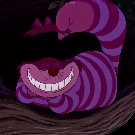 One for the mischief, two for the smile #aliceinwonderland #alicethroughthelookingglass #cheshirecat #everafterhighedit #everafterhigh #kittycheshire #edit #foryoupage #fyp #fypシ