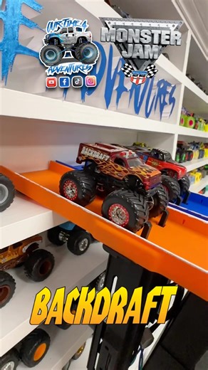 MonsterJam #Toy #MonsterTruck #Racing #1051 BackDraft 🆚 AXE fast & fiery Hot Classic Battle