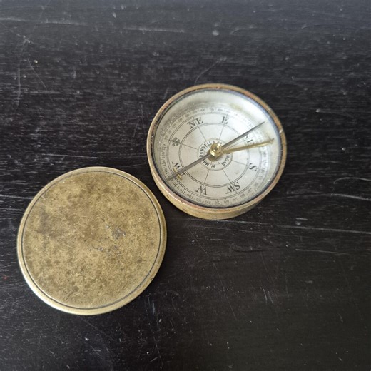 Vintage Brass Compass ~ Classic Pocket Style - Etsy