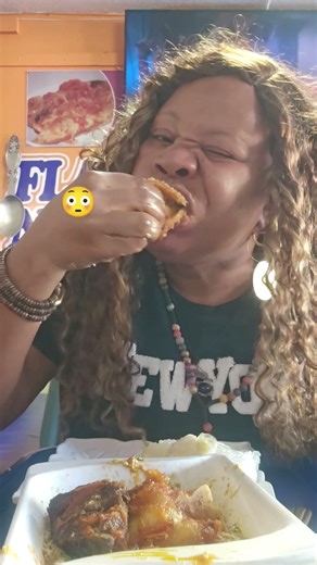 The beef tripe pepper soup was good but it was not well cooked. #food #eating #nigerianfoodblogger