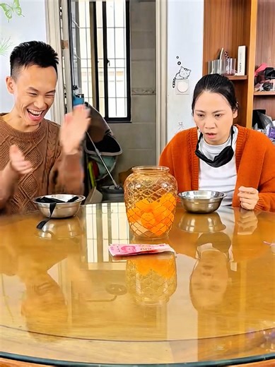 Hilarious Moments in Chinese Comedy