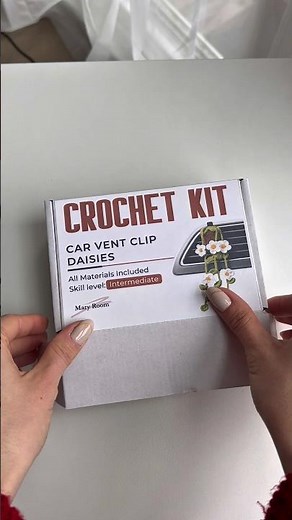 Make your own car vent clip 🌼🚗A little flower for your car — with the natural scent of lavender.