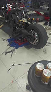 即将落地#零四战车 #国一m95c #降临 @降_臨🚀 摩配锂电池联系