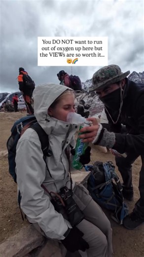 ✅ Tips on how to avoid altitude sickness❗ This is a serious topic that worries many travelers when visiting elevated cities, such as Cusco, Puno, Arequipa and more.😕 1️⃣ Take medicine, such as Diamox or Sorojche pills that are available at every pharmacy in Peru. 2️⃣ Stay hydrated and drink lots of water and coca tea. 3️⃣ Get used to the altitude gradually and avoid strenous exercise in the first 24-48 hours. Save this post for your next high-altitude visit!⛰️ | Altitude Peru