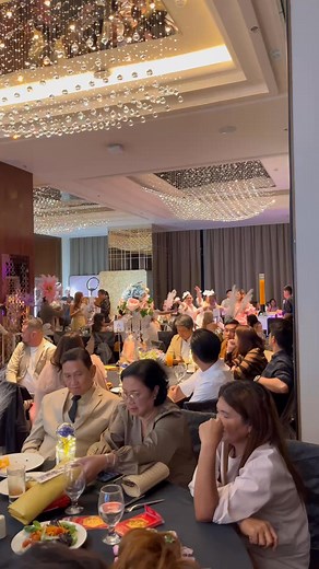 LED Ballerinas 2nd Grand Entrance | PyroLights MNL