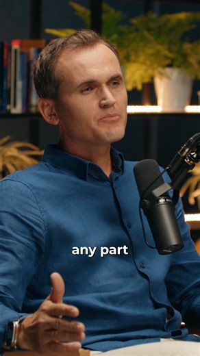 Eight months ago, David buried his daughter. Now, he’s facing his own battle with terminal cancer. This Friday at 7pm, I’m releasing the first Cut Through interview — a raw, honest conversation about the questions we’re all afraid to ask, and the strength David found when life stripped everything away. This isn’t a performance. It’s real. Full conversation drops Friday night. If you’d like the link when it premieres, comment WATCH and I’ll send it to you. | Cut Through