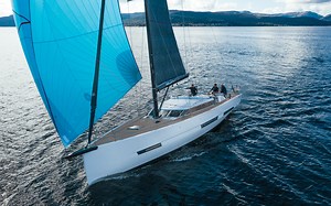 Elan GT6 review: This Porsche-designed yacht is something to be proud of