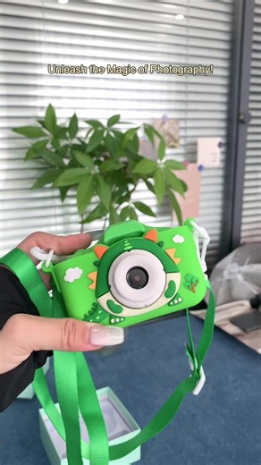 Capture Every Adventure! Our Dinosaur Cartoon Digital Camera - Kids' Best Photography Buddy! 📷 Let your kids explore the world of photography with this cute dinosaur - shaped digital camera. Perfect for capturing family moments, nature scenes and more.