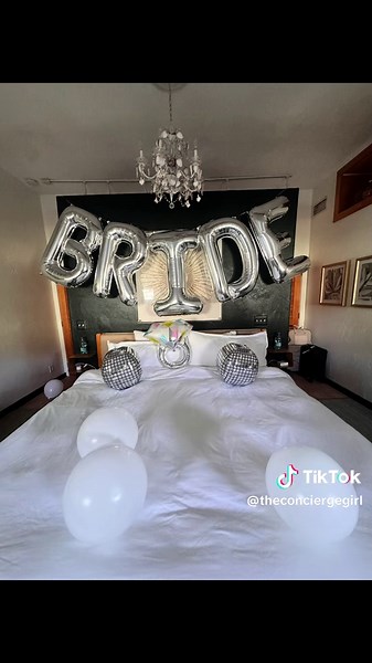 Mamma Mia themed bachelorette party! What a fun theme! We had such a good time putting this together today! #keywest #theconciergegirl #mammamia #keywestbacheloretteparty #bachelorettepartyideas