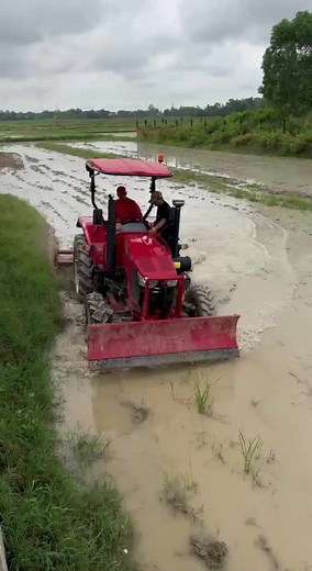 # FM World Tractor 70hp