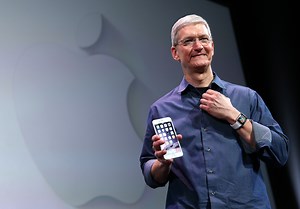 What Is Tim Cook’s Net Worth? We Asked an Expert