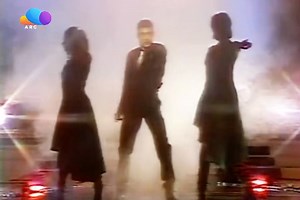 109K views · 3.8K reactions | Digital Emotion - Go Go Yellow Screen (1983) #DigitalEmotion #GoGoYellowScreen #Single #Eurodisco #Disco #DiscoHits80s90s #Electronic #SynthPop #TopHits #Hits80s90s #Music80s90s #ARGoodMusic | AR GOOD MUSIC | Facebook