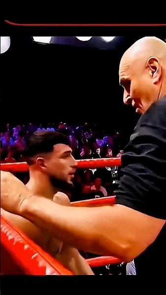 Tommy Fury vs Eddie Hall Fight Highlights 😳 Beauty vs The Beast!