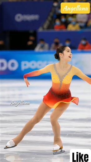​🔥 Fiery Free Skate: [Skater's Name] Dazzles in Yellow & Red Ombre ⛸️