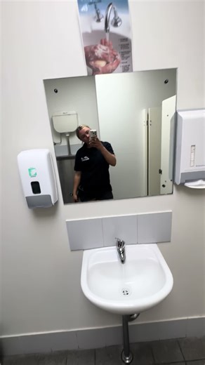 Quick Inlet Valve Installation Tips by Female Plumber