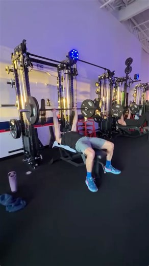 F45 Training Shelton on Instagram: "The gym will never stand you up 💘 Give your partner what they really want for Valentine’s Day - a membership at F45 Shelton‼️ #f45 #f45training #ﬁtnessmotivation #valentinesday #ctfitness #ctgym #functionaltraining #strengthtrain #hiitcardio #startnow"