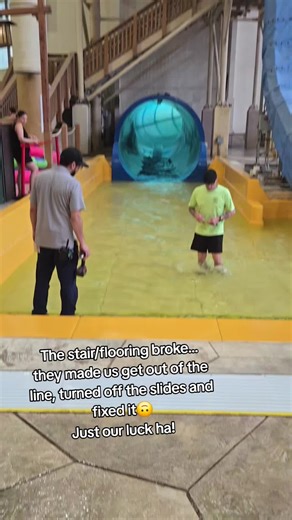 Broke down/slides off! @Great Wolf Lodge #greatwolflodge #broken #birthday #waterpark #fyp