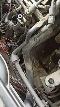 VAG wiring hits Volkswagen Caddy error P0322 crankshaft sensor no signal