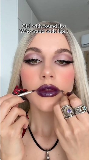 People are never satisfied with themselves 😩