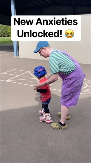 Could’ve never known what a hit 2 year old roller skating would be #Parenthood