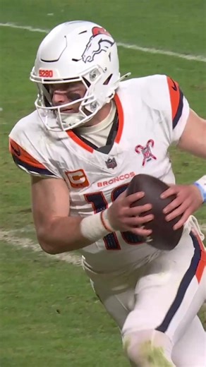 the patience showcased on the run 😮‍💨 #nfl #bonix #denverbroncos #nflchristmas @Denver Broncos