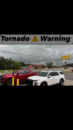 Tornado 🌪️ Warning ⚠️ | Byron Baxter Sr.