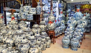 The Bát Tràng Pottery Village - Hanoi For 91 Days