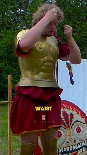 Why Did Greek Hoplites Wear Their Swords Across Their Bodies? #weaponhistory #xophis
