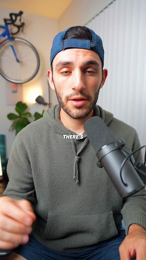 The Secret Apple Store Screen Cleaner Revealed!