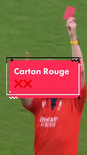 Je pense qu’on est sur un carton rouge amplement mérité 😭😭 . . . #rugby #rugby4life #rugbygram #rugbylife #nefaisonsxv #xvdefrance #rugbyplayer #rugbyclub #rugbygram #rugby15 #rwc #francerugby #guiness6nations #rugbyxv #rugbyman #rugbyworldcup #asm #lou #rct #staderochelais #racing92 #stadetoulousain #ubb #mhr #try #essai #equipedefrance #fiersdetrefrancais #fiersdetrebleus