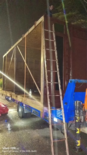 perkhidmatan lori kren utk 1 malaysia . pape rojer erk......🙏🥷🏹🤗 tu le alasannya knp sy bizi......🙏🥷🏹🎧🎵🎶🎶🎶🎶😊