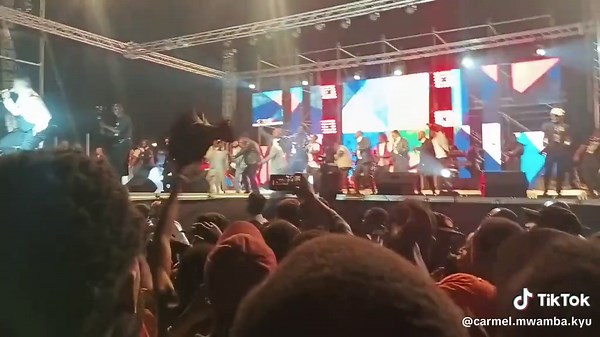 # concert Mike kalambayi a Kolwezi