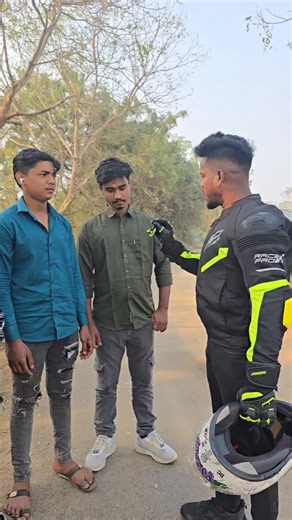 Superbiker Samir on Instagram: "🏍bike ride safe🏆// Ninja zx10r #benelli 600i #trending #viral short # insta trending #ktmrc200❤️❤️🔛🔝✌️👑🔥🔥ktmlover"