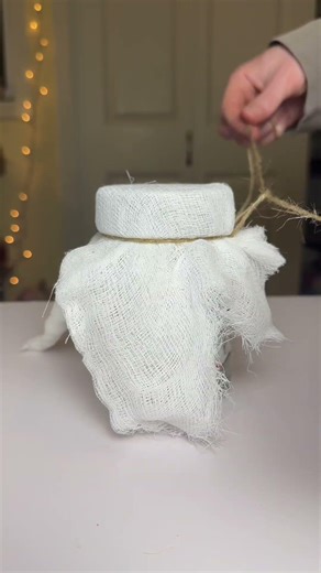 Making my Cyclops Eyes decorative potion bottle, up now in my shop!