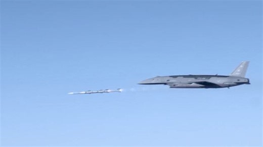 US shoots missile from robot fighter drone