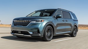 2022 Kia Carnival Pros and Cons Review: Glamour Only Goes So Far