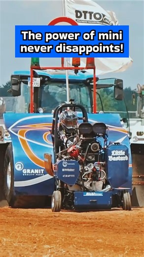 The power of mini never disappoints! 💪🤩 #racing #tractor #fypシ #tractorpulling #motorsport #agriculture #denmark #OffRoad #cars #usa | Tractor Pull Zone