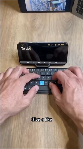 This Foldable Keyboard Changes Everything! 🔥