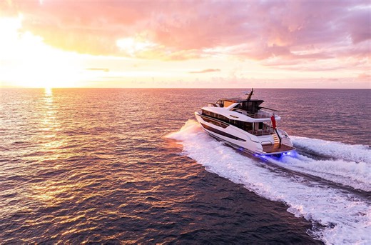 82 OCEAN ENCLOSED - Denison Yacht Sales
