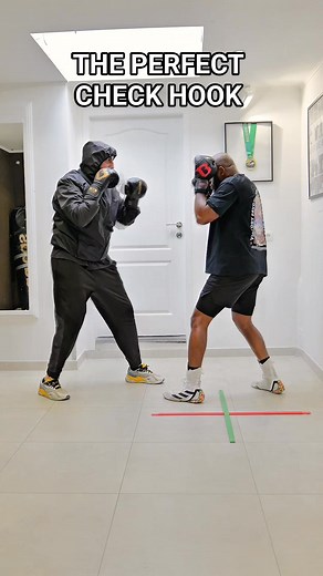 Boxing check hook #boxingtraining #jonathanmj #technique #tips #training | Jonathan Male Jordao