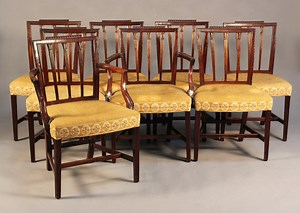 Determining the Value of Antique Furniture