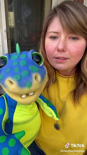 How to Pronounce LaCroix Water Correctly