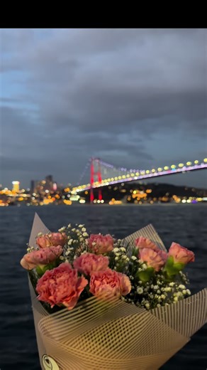 A Love Like the Sea: Romantic Moments in Turkiye
