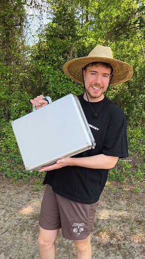 1.6M views · 31K reactions | How Many Days Would You Last? #primitive #survival #wilderness | MrBeast | Facebook