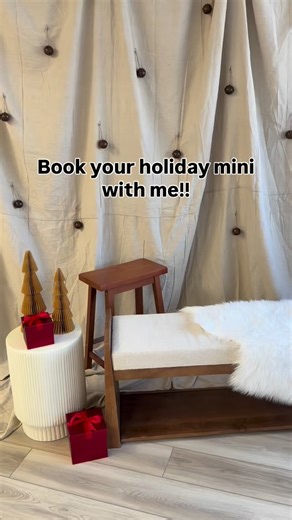 14 reactions · 4 comments | It’s giving slightly delusional after setting up for holiday minis at the studio! But hey, what more could you want in a photographer?? Holiday minis: Nov 2nd!!! Sioux Falls, SD Booking link: https://courtneytrappphotography.hbportal.co/public/68f7f059e42e95002df60383 | Courtney Trapp Photography | Facebook