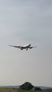 Iberia A330 Landing on Runway 14 at Zurich Airport ——————————- #planespotting #zurich #zurichairport #iberia #airbus #a330 #reels #reelsvideo | ZRH Aircraft