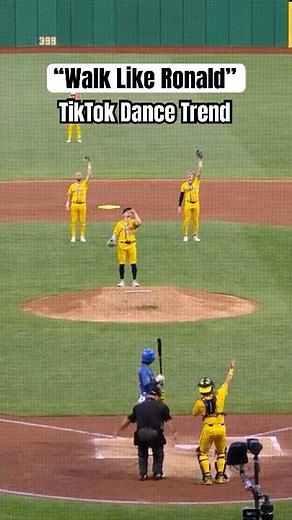 Dance with a side of pitching 🕺#ronaldmcdonald #dance #dancing #dancer #mcdonalds #viral #shorts