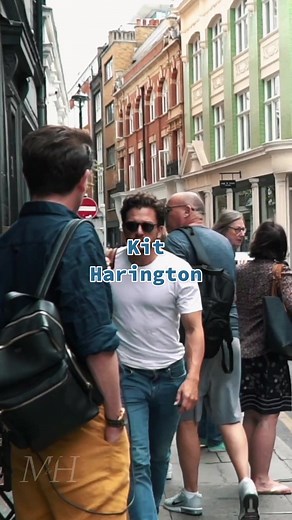 Kit Harington Street Styled: Fashion, Hair, and Fans